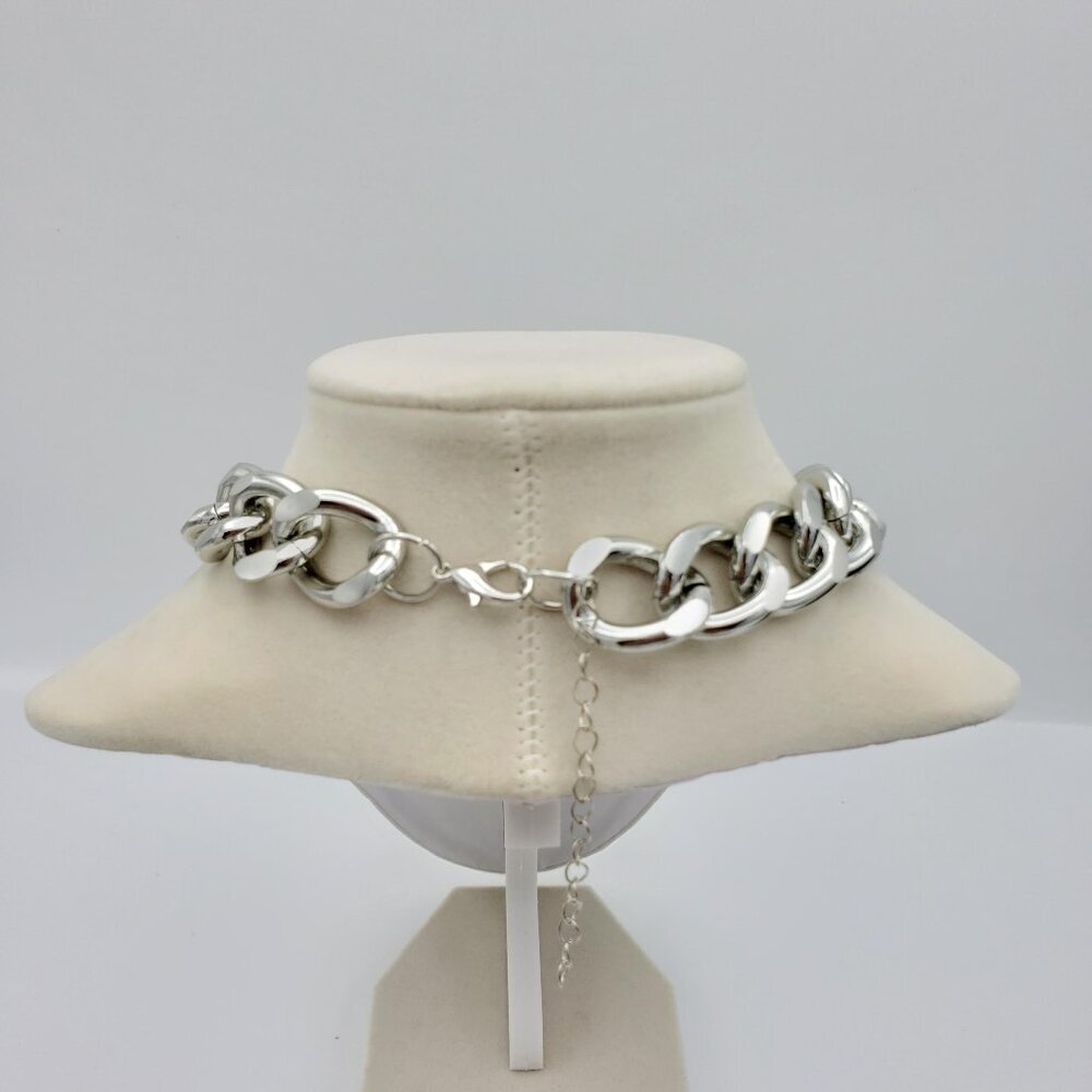 Authentic Louis Vuitton Padlock w/Unbranded Stainless Steel Plated Silver Chain - Picture 4 of 10